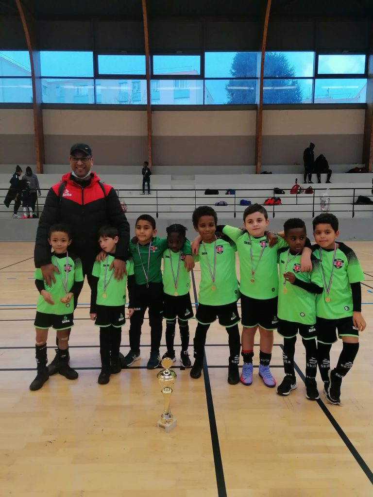 U8 au tournoi en salle (Photos)